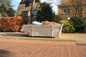 Locacao de Cacamba Estacionaria em Curitiba com Atendimento Rapido