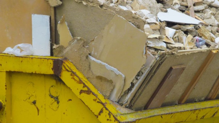 Locacao de Cacambas Estacionarias em Curitiba para Obras Reformas e Limpeza de Entulho